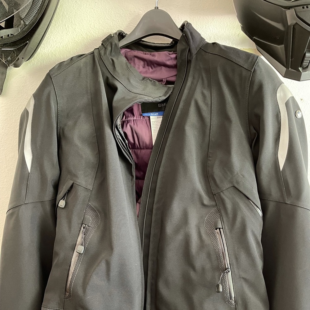 Women’s BMW tourshell jacket. New!